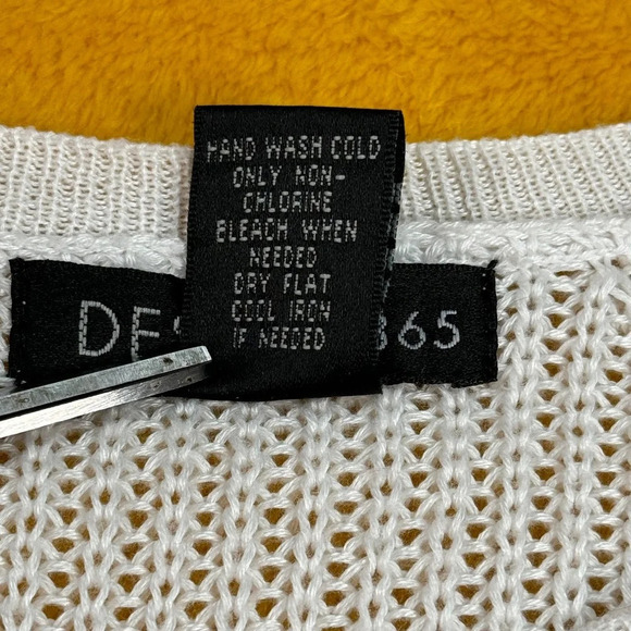 Design 365 Long Sleeve Knit Sweater Womens Size Medium Cream Gold - Picture 4 of 8